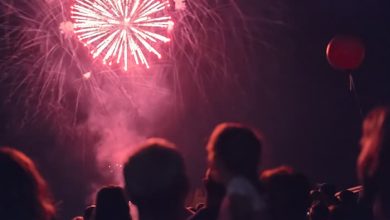 جشن سال نو را فقط در فضای باز برگزار کنید و البته باز هم ماسک و فاصله از یکدیگر را فراموش نکنید؛ کارشناسان سلامت