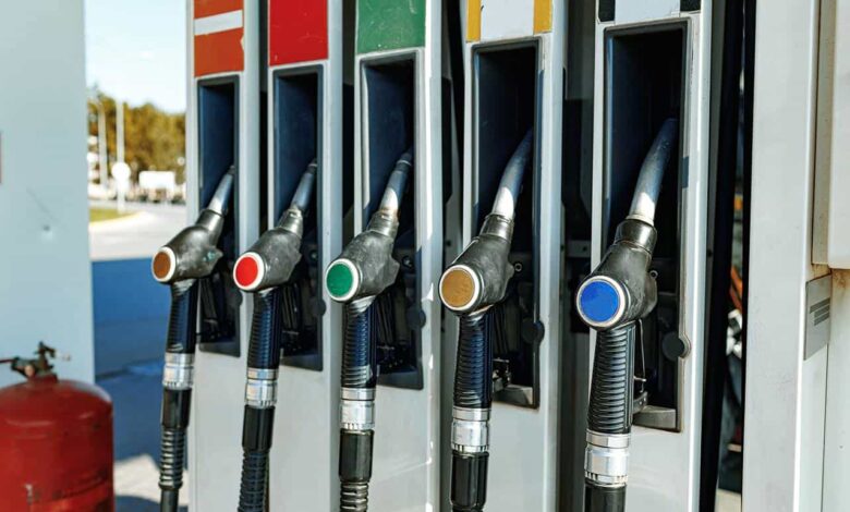 بنزین ۲ دلاری بزودی در کانادا